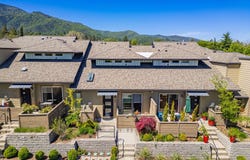 55 N Mountain Avenue, Ashland, OR 97520