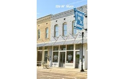 104 W Main St, Baldwyn, MS 38824