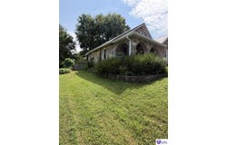124 W Forest Avenue, Hodgenville, KY 42748