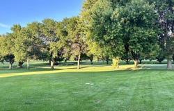 2020 Spalding Dr, Holdrege, NE 68949