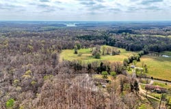 660 Beaverdam Rd, CAMDEN, TN 38320