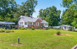 201 Hillcrest, Abbeville, SC 20620