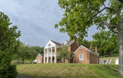 610 NEW HOPE RD, STAUNTON, VA 24401