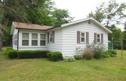 501 Lansing, Harrison, MI 48625