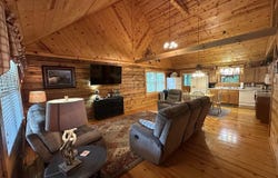 505 Lakeview Drive, Columbia, KY 42728