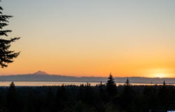 212 Maletti Hill Road, Port Angles, WA 98362