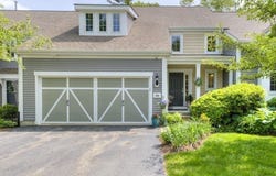 204 Sandtrap Court, Northbridge, MA 01534