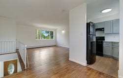 120-36 Marsden St, Jamaica, NY 11434