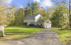 6 Old Farm Road, Woodbridge, CT 06525