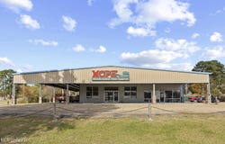 812 Lake Harbour Drive, Ridgeland, MS 39157