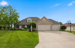 11128 Rockaway Dr, Ft Wayne, IN 46845