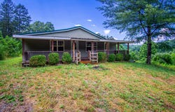 800 Pond Lick Road, Annville, KY 40402