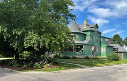 1133 Broad Street, Grinnell, IA 50112