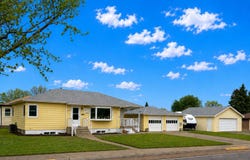 2425 9th Avenue S, Great Falls, MT 59405