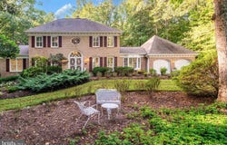 6922 WINNERS Circle, FAIRFAX STATION, VA 22039