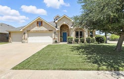 1344 Hearthstone Drive, Burleson, TX 76028