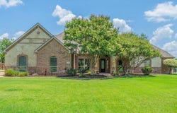 7701 Berry Road, Burleson, TX 76028