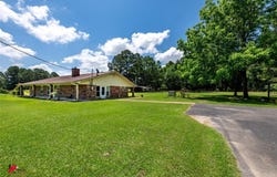 255 Barry Road, Logansport, LA 71049