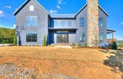 295 Falcon Tree Loop, Eufaula, OK 74432