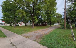 118 E Main St, Charleston, AR 72933