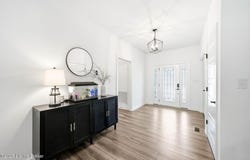 2411 Govern Ct, Fisherville, KY 40023