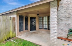 422 Waterford Drive, Victoria, TX 77901