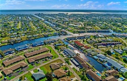 1102 SE 39th Terrace unit: 101, Cape Coral, FL 33904