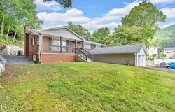 164 Greenwood Drive, Weber City, VA 24290