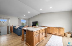 504 Adam Ave, Baltic, SD 57003