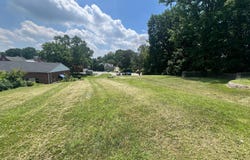 15 W STATE STREET, QUARRYVILLE, PA 17566