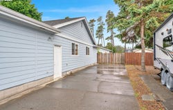 3909 SPRUCE ST, Florence, OR 97439