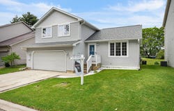3631 Flagstone Circle, Middleton, WI 53562