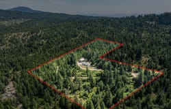 17222 N SMITH AVE, Hauser, ID 83854