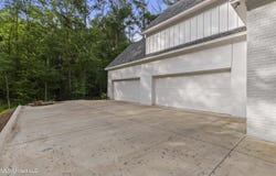104 Westlake Circle West, Madison, MS 39110