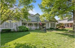1529 S Grand Avenue, Carthage, MO 64836