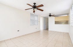 Calle I-13 S URB. PALMAS DEL SOL, LARES, 00669