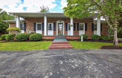 169 Forest Ln Lane, Bristol, VA 24201