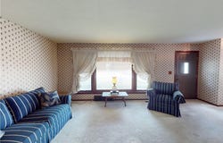 475 E 305th Street, Willowick, OH 44095