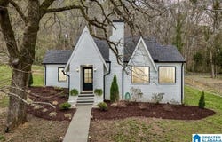100 5TH AVENUE, ONEONTA, AL 35121