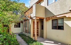 114 Las Cruces, Taos, NM 87571