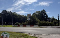 6423 Ky Rt. 1428, Allen, KY 41601