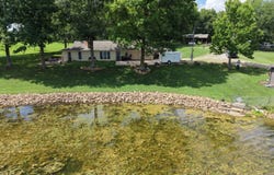 18635 126th St, Mc Louth, KS 66054