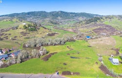 LOOKINGGLASS RD, Roseburg, OR 97471