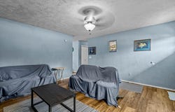 1003 E Parkview Street, Ozark, MO 65721