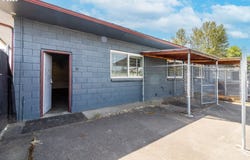 3195 Meadow LN, Eugene, OR 97402