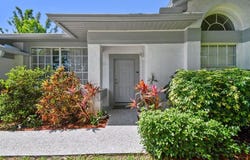 915 BRITTANY PARK BOULEVARD, TARPON SPRINGS, FL 34689