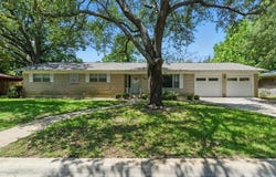 1270 N Wildwood Drive, Stephenville, TX 76401
