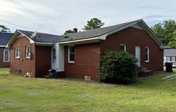 105 Rhodes Street, Williamston, NC 27892