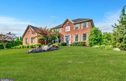 7 ANDERSON LANE, ROBBINSVILLE, NJ 08691