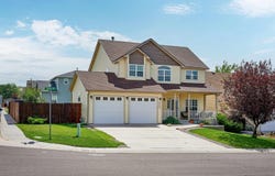 4925 TOPAZ DR, Cheyenne, WY 82009